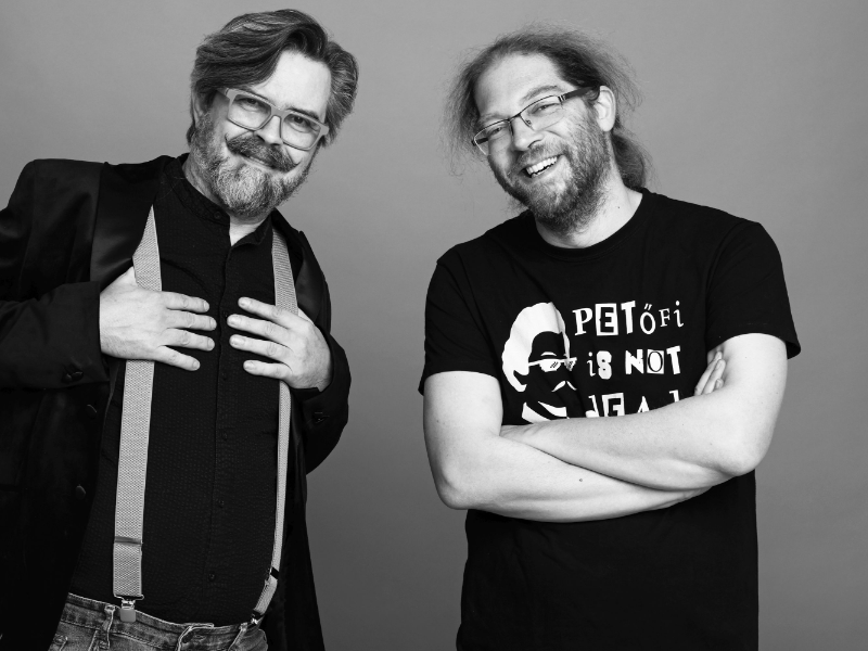 VARRÓ DÁNIEL ÉS MOLNÁR GYÖRGY: Túl a Maszat-hegyen