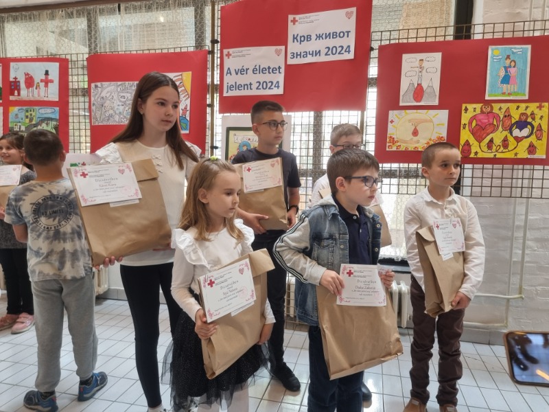 A VÉR ÉLETET JELENT