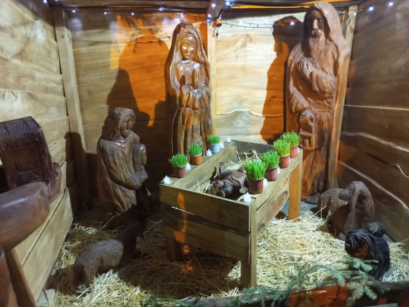 KARÁCSONYVÁRÓ MŰSOR