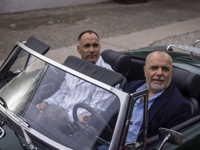 POVRATAK ŽIKINE DINASTIJE