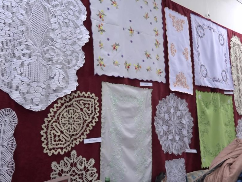 ИЗЛОЖБА ЖЕНСКИХ АУТОРА