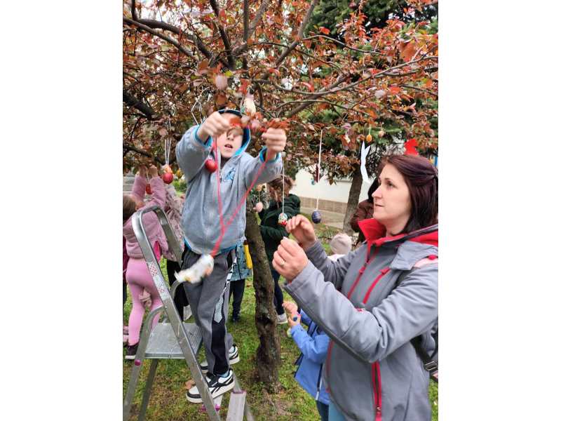 HÚSVÉTI KÉZMŰVES FOGLALKOZÁS ÉS VÁSÁR