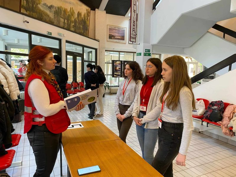 MIT TUDSZ AZ EGÉSZSÉGRŐL ÉS A VÖRÖSKERESZTRŐL?