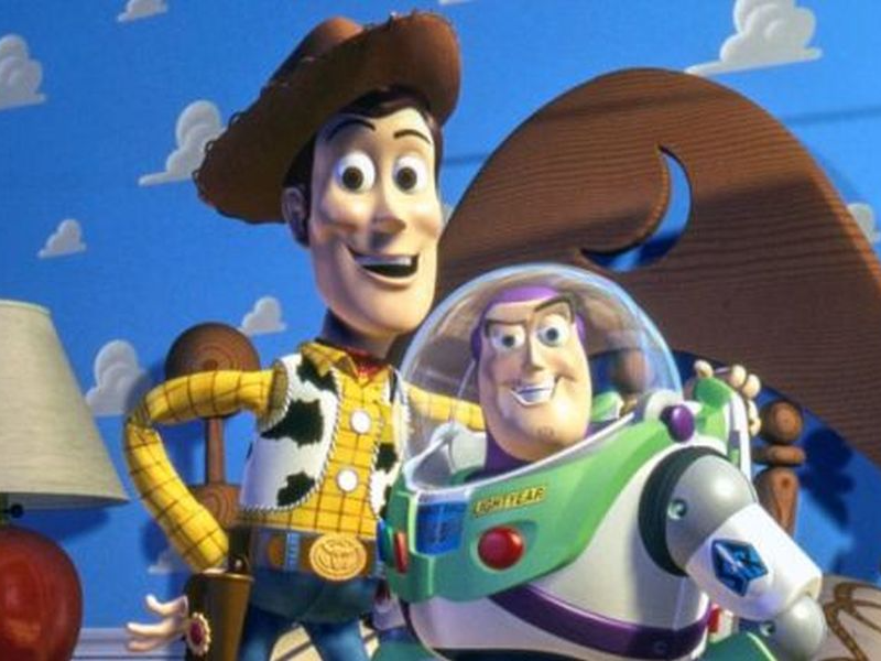SZÜNIDEI MOZI TOY STORY 5